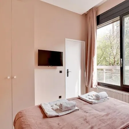 Apartment 186 Six - Superb In