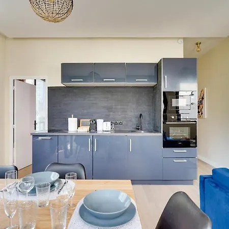 186 Six - Superb In Apartment Paris